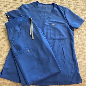 Women’s Ceil Blue Figs Scrubs